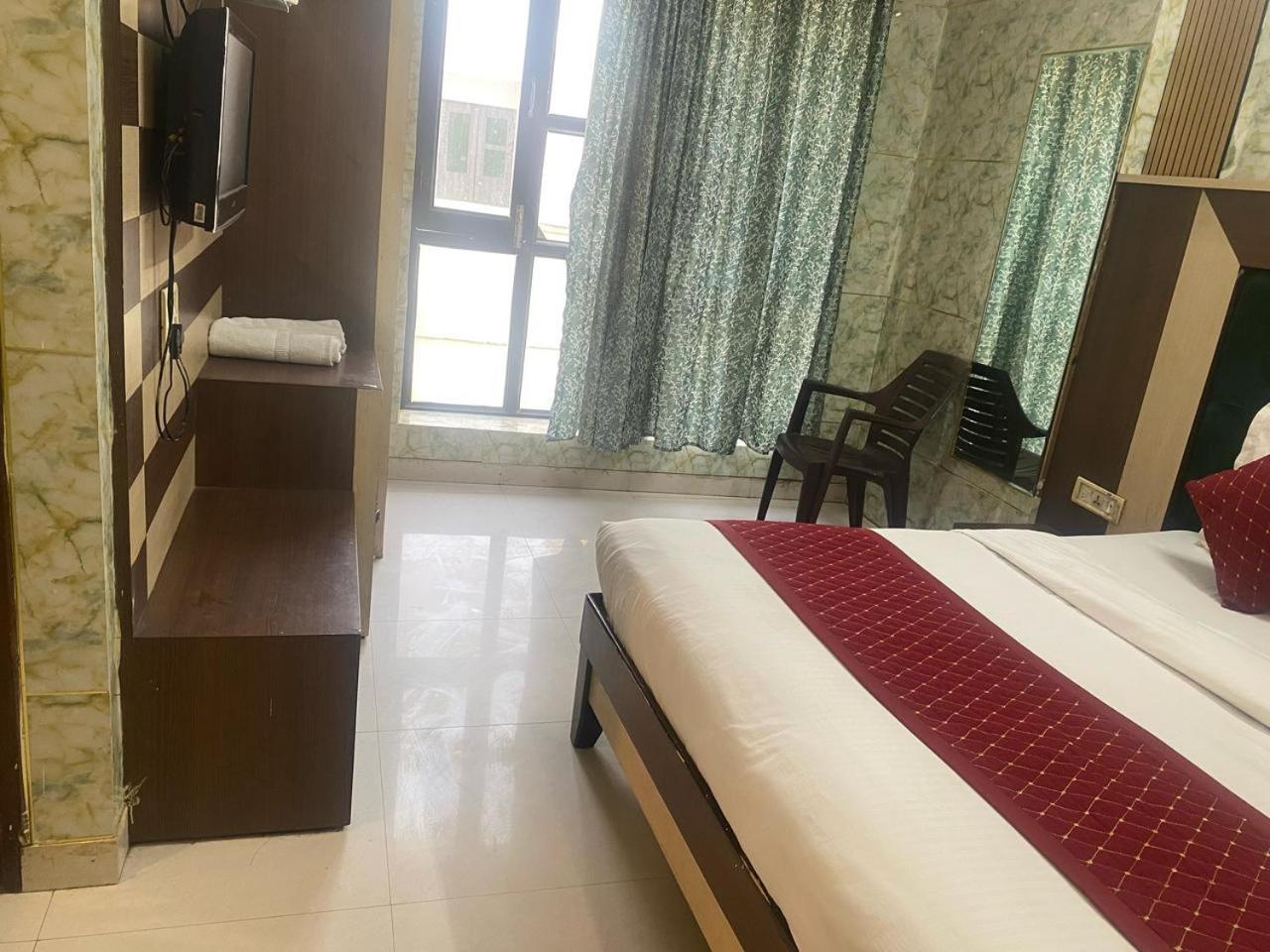 Hotel Robin Amritszár Kültér fotó